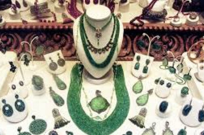 In fact, jewelry by the kilo sales will be the trendiest in 2022!