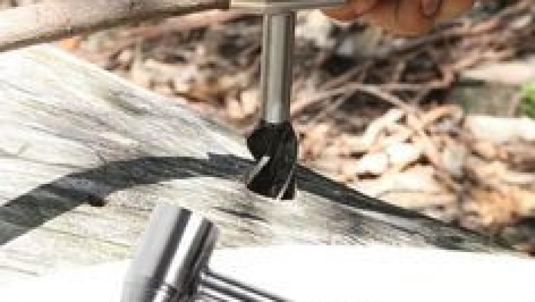 How deep can you pile with an auger?