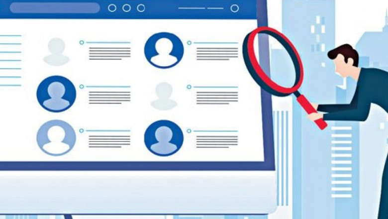 Fake Accounts on Social Media