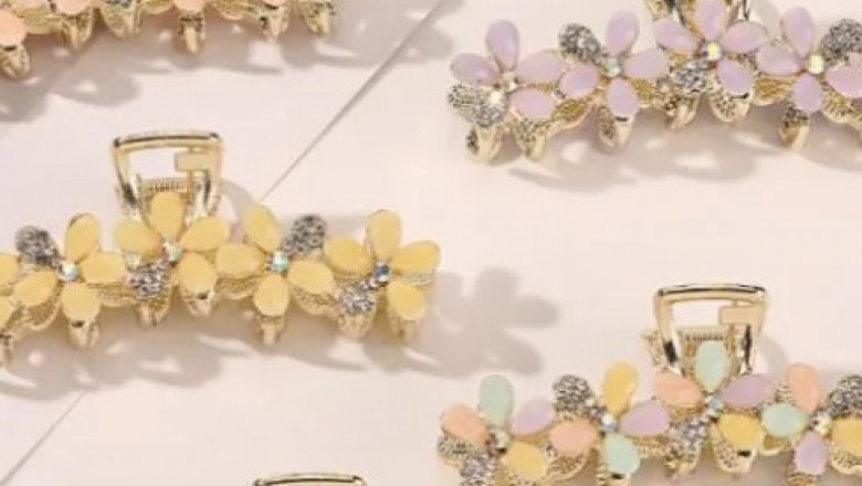 How To Capture A Girl’s Heart With A String of Jewelry