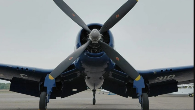 Vought F4U Corsair – The Bent Wing Bird | PlaneHistoria
