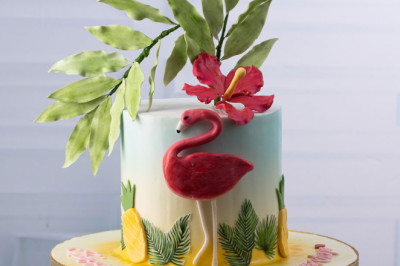 Order a Flamingo Cake for celebrating your Anniversary