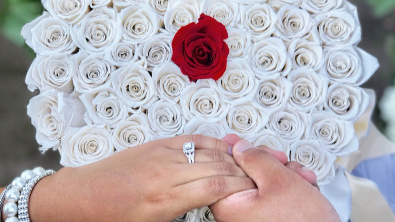 5 Ways to Celebrate Relationship Milestones with Preserved Roses