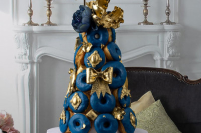 Plan Your Birthday Celebrations with the Luscious 'Navy Blue Donuts Tower'
