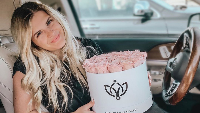 The Most Instagrammable Flowers: Preserved Roses