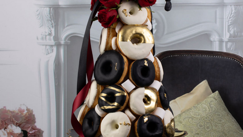 Celebrate your Graduation in the UAE with the most attractive and tasty 'Signature Red Roses - Graduation Donuts Tower'