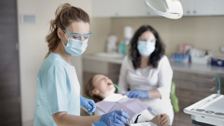 How does sugar affect your teeth?