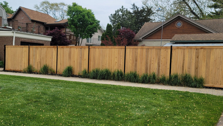 How To Estimate The Cost Of A Privacy Fence