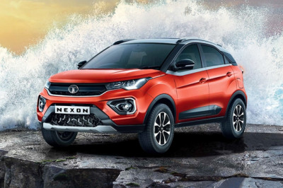Best Sunroof Car Under 10 Lakhs