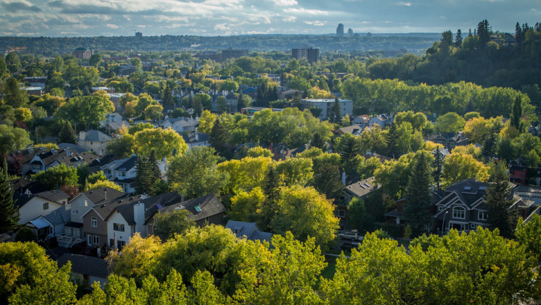 How to Save Money When Buying a Home