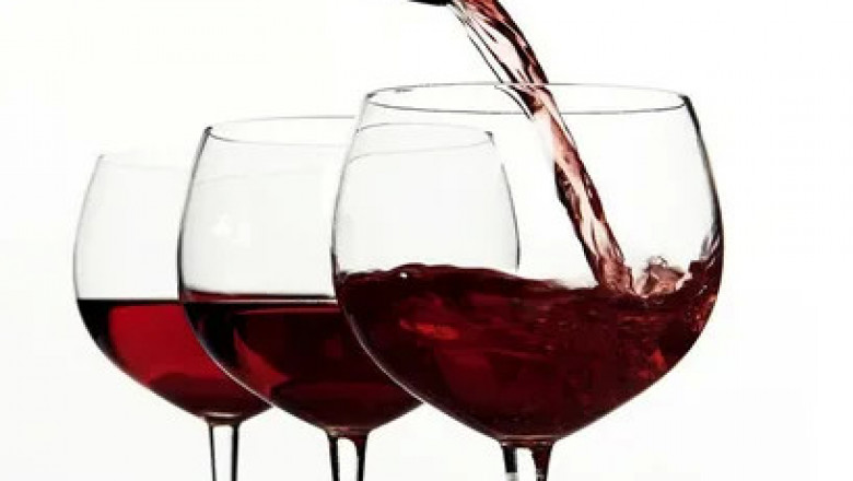 The Champagne Guide: All The Info You Need To Choosing The Perfect Rose