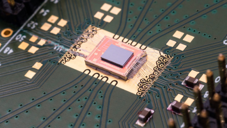 A Photonic IC is a microchip that contains two or more photonic components that work together to form a functional circuit
