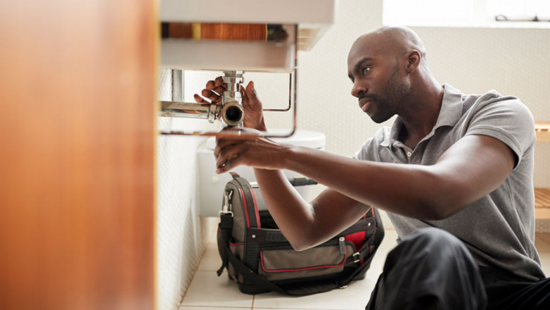 What to Do First When I Really Want a Crisis Handyman near Me