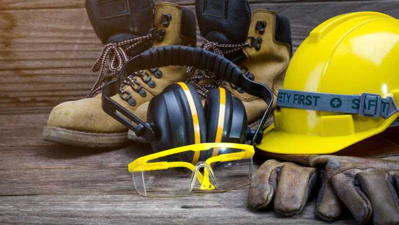 Global Industrial Protective Footwear Market Overview