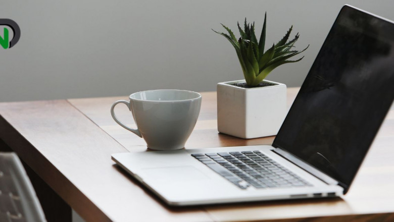 How Do I Use a Check Register in QuickBooks?