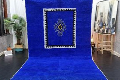 Is Purchasing Antique Rugs a Good Idea?