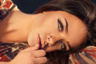 mCaffeine Naked &amp; Raw Coffee Face Wash Review | Cossouq