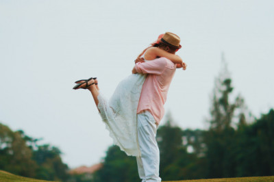 The dating service passionfruitdate.com is unique!