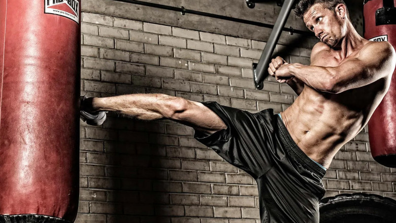 Be strong and spread the strength with MMA from Brandon’s gym!