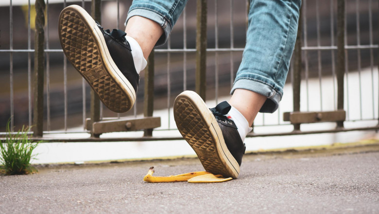 Why Hire Slip and Fall Injury Lawyers for Your Slip and Fall Accident Claim?