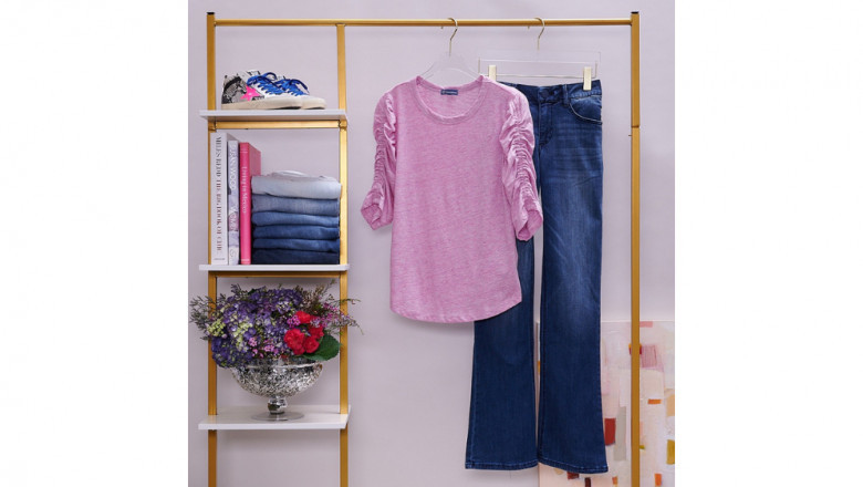 Everything You Need to Know About Flare Jeans This Fall