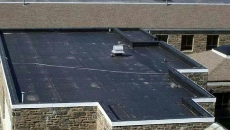 How Many Types Of Commercial Roof Rubber