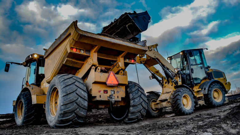 Top Brands of Heavy Equipment are Available for Sale