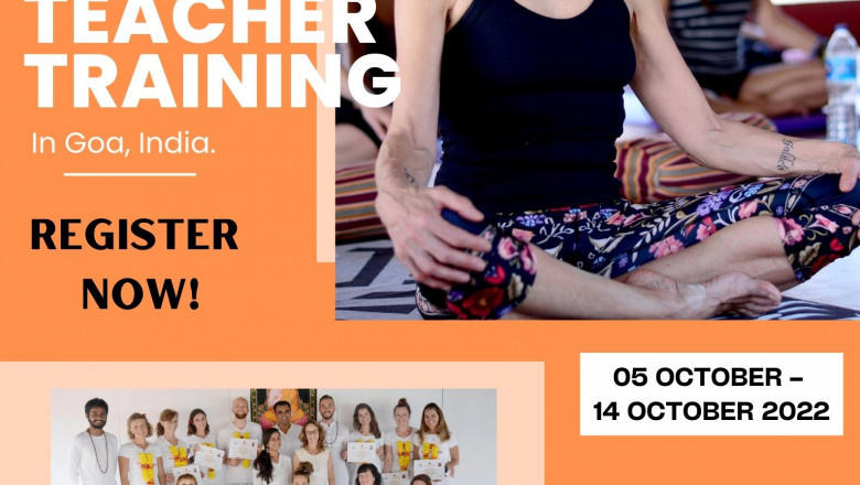 What Makes A Good Yoga Teacher? Ultimate Guide
