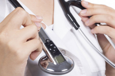 A Digital Stethoscope Converts Acoustic Sounds into Electronic Signals