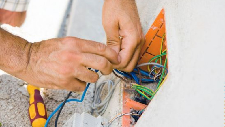 Electrician Fullarton