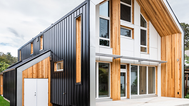Why Hiring Professional Passive House Builders Works?