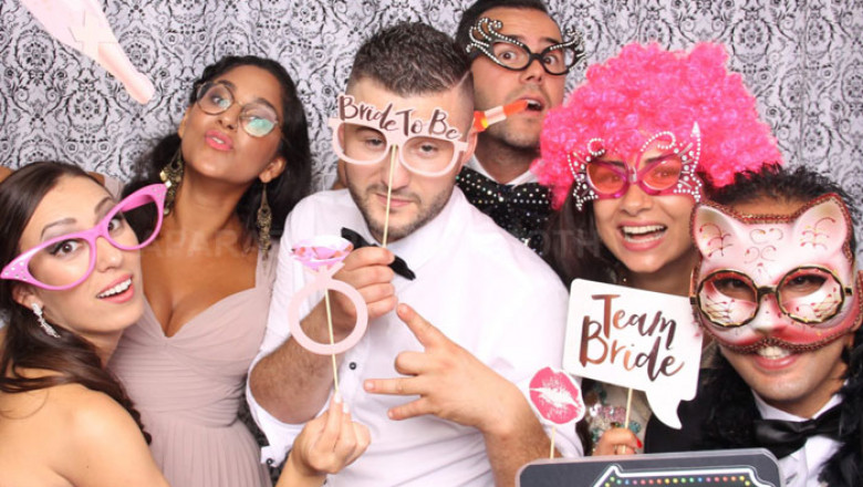 Why You Should Hire a Photobooth For Your Next Event?