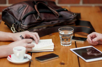 what hollywood can teach us about custom badge reels