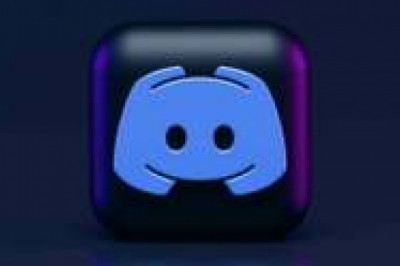 How to get the Discord marketing services on board?