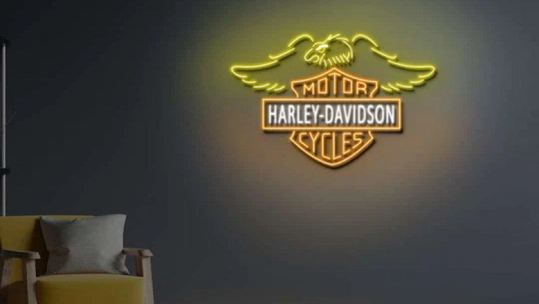 Reasons to make Customized LED signs
