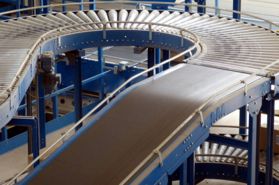 8 Basic Types of Conveyor Belts | Best For Industrial Area
