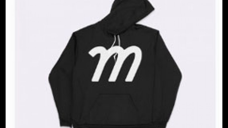 Hoodie Mockup