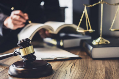 A modern and exceptional business and family law firm