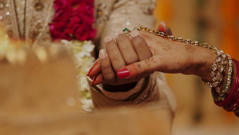 Should you opt for companies providing matrimonial services?