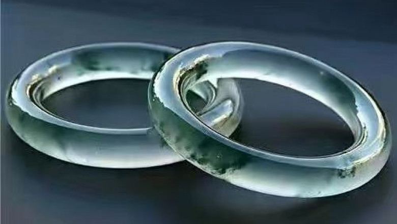 What is fine jewelry?