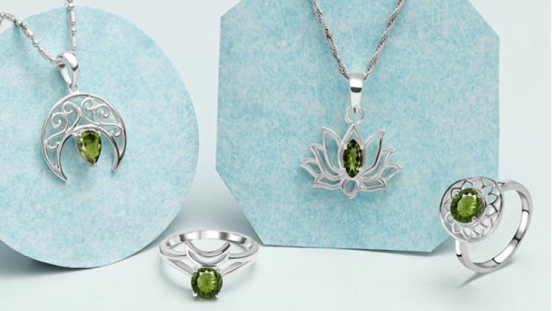 Moldavite- Dive into This Green Wonder