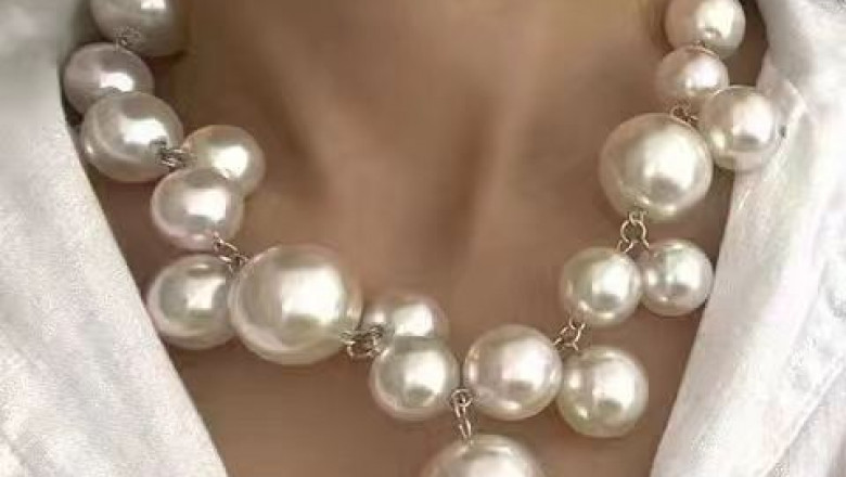 Baroque Pearls and Jewelry Styles