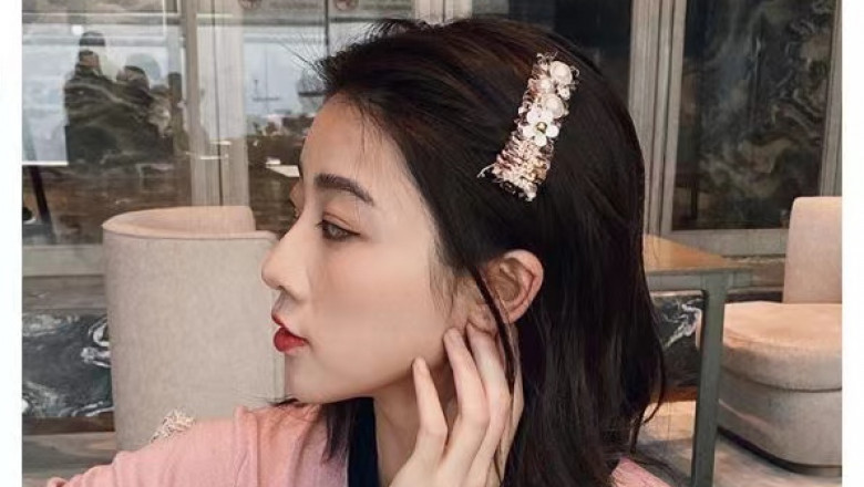 The law of matching accessories