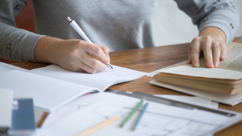 Different Types of Content Writing and How to Become a Content Writer