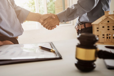 Why Do You Need A Litigation Lawyer For Retail Lease Disputes