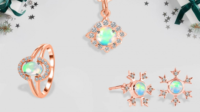 Christmas Jewelry Gifts - Surprise For Your Loved Ones