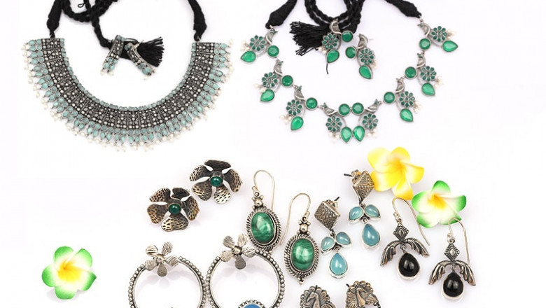 What it takes to become a jewelry designer?