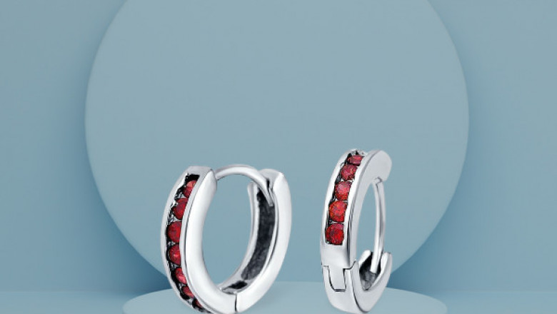 Best jewelry suitable for your face shape