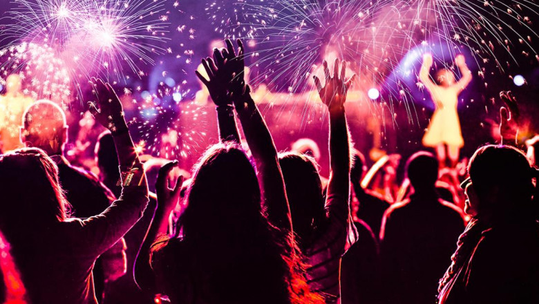 Top places for new year party in Delhi