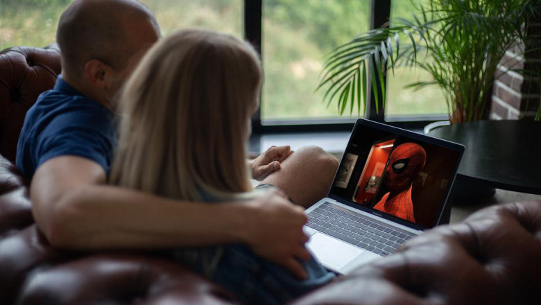 Top Ways to Watch Movies Together Online